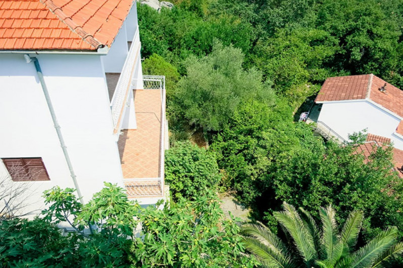 Cottage / House in Montenegro, in Sušćepan