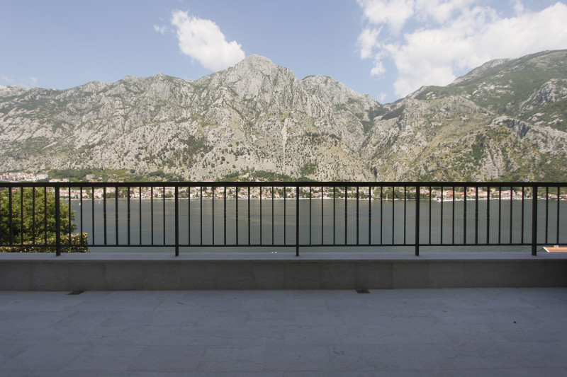 Cottage / House in Montenegro, in Muo