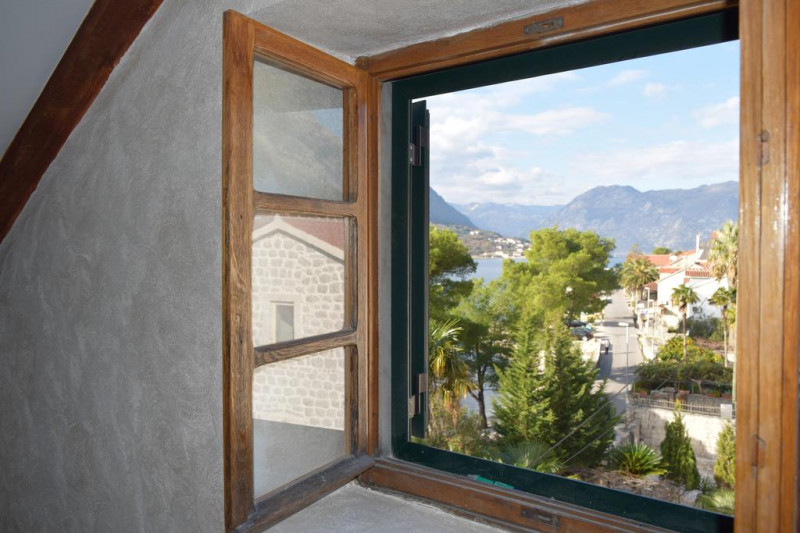 Cottage / House in Montenegro, in Dobrota