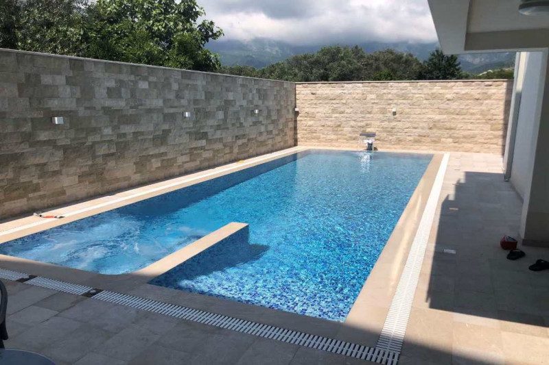 Apartment in Montenegro, in Bar