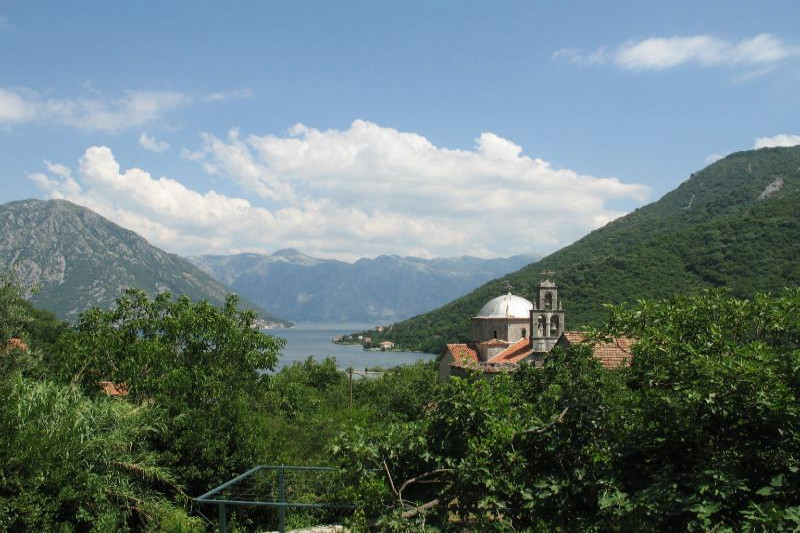 Cottage / House in Montenegro, in Dobrota