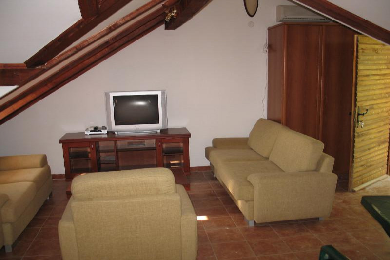 Cottage / House in Montenegro, in Dobrota